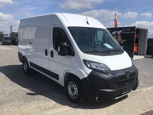 Peugeot Boxer l2h2 140pk AUTOMAAT 2024 10km full/option 29950e