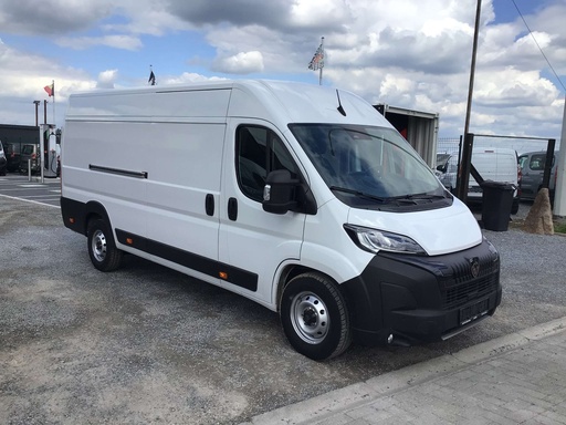 Peugeot Boxer l4h2 180pk automaat 2024 25000km 23950e ex